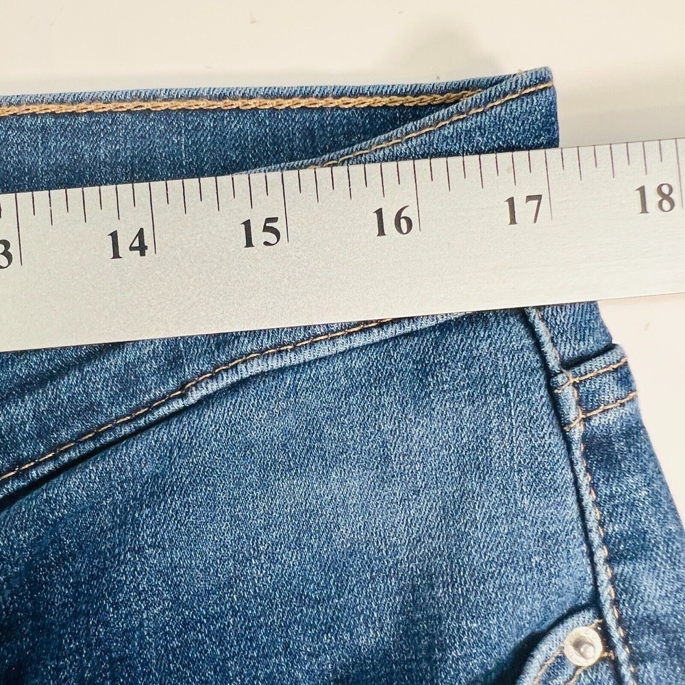 Levi's 315 Women's Shaping Bootcut Jeans Size 32x32 Blue Denim Straight Leg - Picture 7 of 12